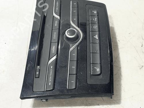 Radio INFINITI Q30 1.5 D | BP36255465E6 - Image 2