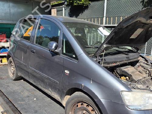 Brugte FIAT IDEA (350_) 1.4 16V 4947699