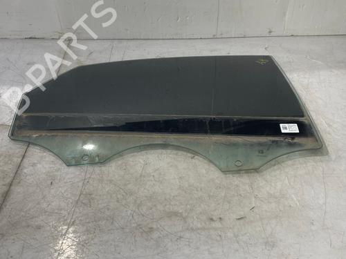 Used Rear right door window Rear right door window 36899864 36899864