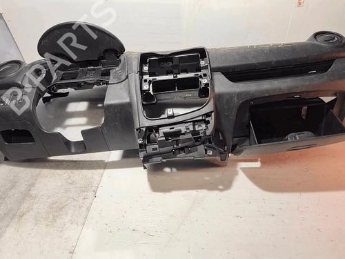 Instrumentbord Instrumentbord RENAULT CLIO IV (BH_) 1.5 dCi 90 (90 hp) 33820777 33820777