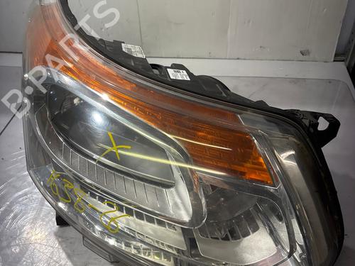 right-headlight-citroen-c3-picasso-sh_-2008-38771266 main image