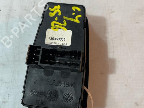 Left front window switch PEUGEOT 1007 (KM_) 1.4 | BP33822041I27 - Image 2