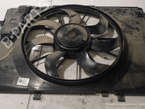 radiator-fan-mercedes-benz-a-class-w176-2012-2013-2014-2015-2016-2017-2018-33822088 main image