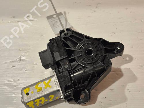 Used Left rear window motor Left rear window motor MERCEDES-BENZ B-CLASS Sports Tourer (W246, W242) B 180 CDI (246.200) (109 hp) 33824330 33824330