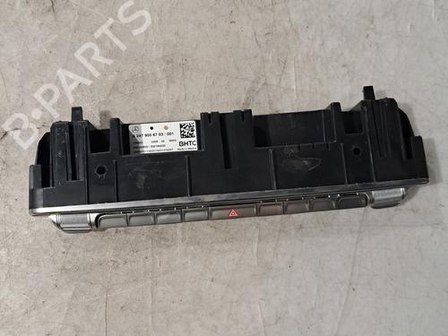 Climate control MERCEDES-BENZ GLB (X247) GLB 200 d (247.612) | BP37485695I5 - Image 2