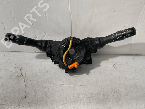 Used Steering column stalk Steering column stalk TOYOTA YARIS (_P13_) 1.5 Hybrid (NHP130_, NHP130) (101 hp) 34113776 34113776