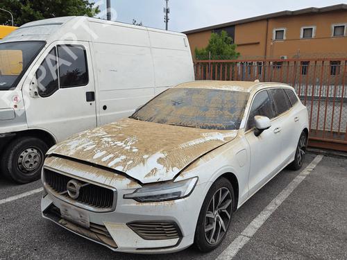 Used Parts VOLVO V60 II (225) D4 4561279
