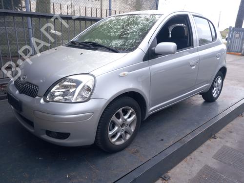 Brugte TOYOTA YARIS (_P1_)  1.0 (SCP10_, SCP10R)  4614441