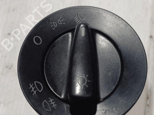 Used Headlight switch Headlight switch VW PASSAT B5 (3B2) 1.9 TDI (101 hp) 33821781 33821781