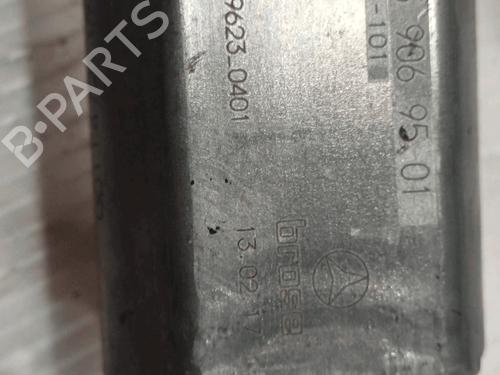 Left front window motor MERCEDES-BENZ A-CLASS (W176) A 220 CDI (176.003) | BP33823990E21 - Image 3
