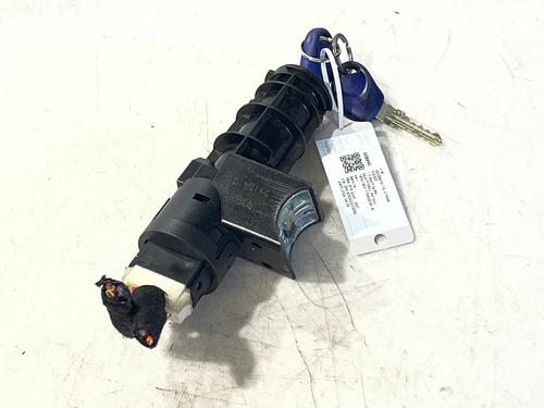 Used Ignition barrel Ignition barrel FIAT SEICENTO / 600 (187_) 1.1 (187AXB, 187AXB1A, 187AXC1A02) (54 hp) 35774999 35774999