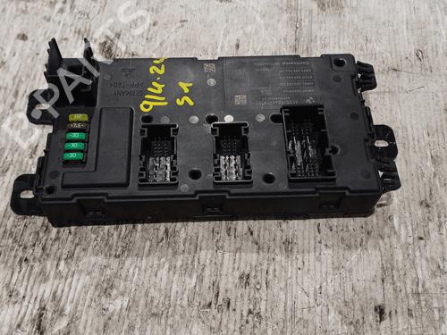 Used Fuse box Fuse box BMW 1 (F20) 116 d (116 hp) 33822952 33822952