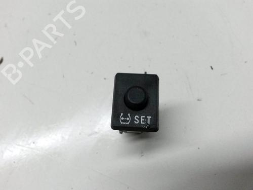 Used Switch TOYOTA YARIS (_P13_) 1.0 (KSP130) (72 hp) 16901506