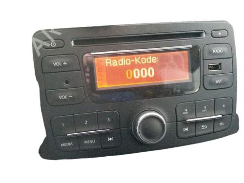 Używane Radio DACIA LODGY (JS_) 1.2 TCe (JSAY, JSM0) (115 hp) 15702683