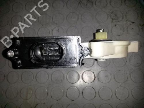 Rudehejsemotor bagstkærm højre BMW X3 (E83) 2.0 d | BP15702863E22 