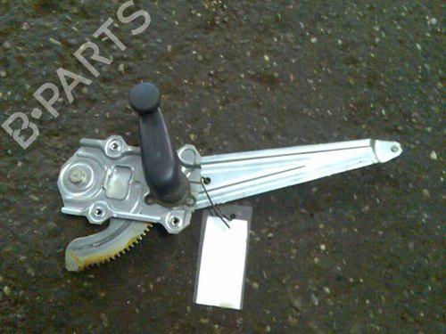 Used Rear right window mechanism TOYOTA YARIS (_P1_) 1.0 (SCP10_, SCP10R) (68 hp) 15694109