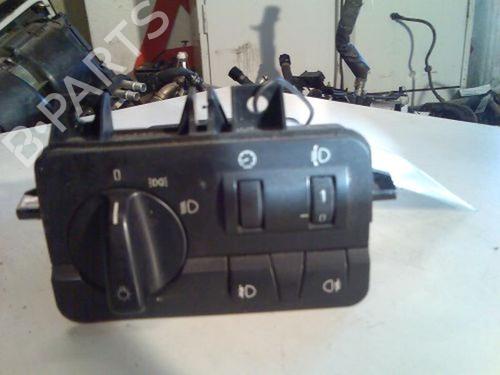 Used Headlight switch BMW 3 (E46) 320 d (136 hp) 15693730