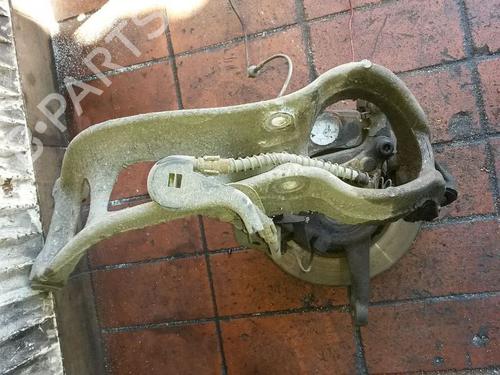 Left front steering knuckle PEUGEOT 407 SW (6E_, 6D_) 2.0 HDi 135 | BP15704137M25 