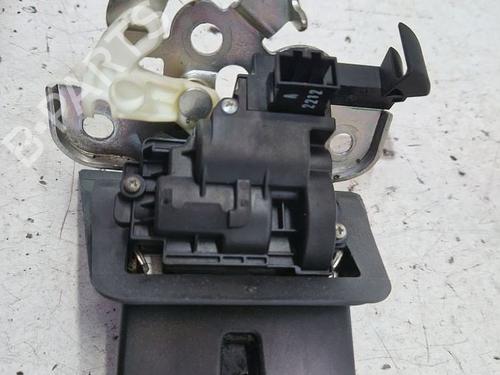 tailgate-lock-audi-a4-b8-avant-8k5-2007-2008-2009-2010-2011-2012-2013-2014-2015-2016-2017-35777807 main image