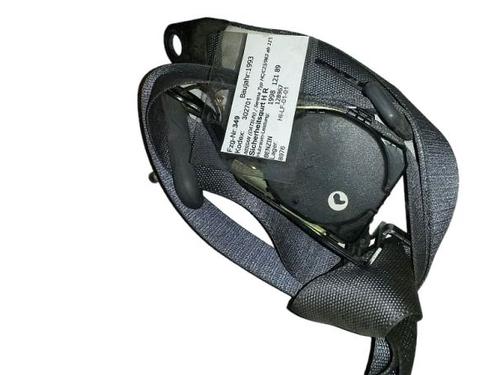 Sikkerhedssele bag højre NISSAN SERENA (C23) 2.0 (126 hp) 15692756