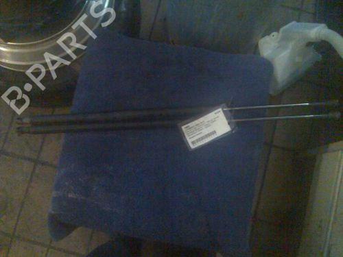 Used Tailgate lift support BMW 3 Compact (E46) 316 ti (115 hp) 15694590
