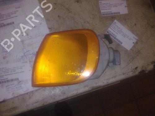 Used Left front indicator VW POLO III (6N1) 45 1.0 (45 hp) 15696521