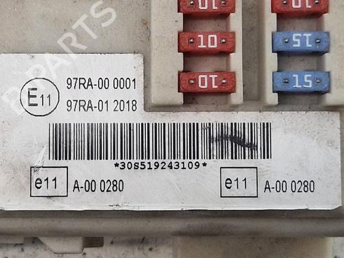 Fuse box FORD C-MAX (DM2) 1.6 TDCi | BP32282343E1