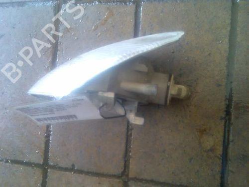 Blinklys fortil højre RENAULT MEGANE Scenic (JA0/1_) 1.9 dTi (JA0N) (98 hp) 15695238
