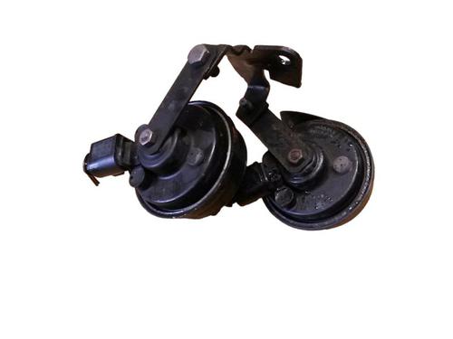 Used Horn SKODA ROOMSTER (5J7) 1.2 (70 hp) 15706396
