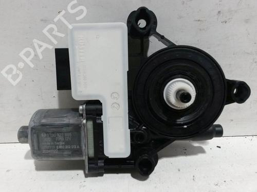Portierruitmotor linksachter VW POLO VI (AW1, BZ1, AE1) 1.0 MPi (80 hp) 30280300
