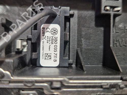 Interior roof light SKODA SUPERB III Estate (3V5) 2.0 TDI | BP32371047I8