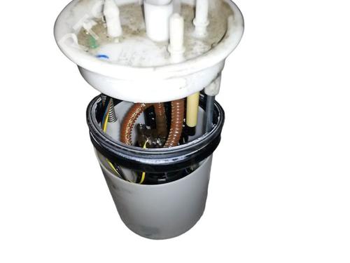 Used Fuel pump SEAT IBIZA IV ST (6J8, 6P8) 1.0 (75 hp) 15703636