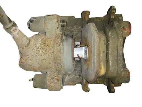 Used Right rear brake caliper BMW X3 (E83) 2.0 d (150 hp) 15702825