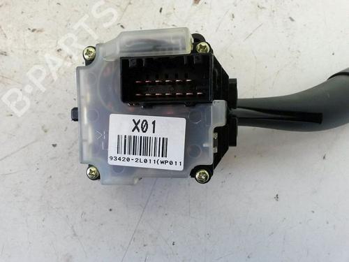 Steering column stalk HYUNDAI i30 (FD) 1.6 CRDi | BP24877817I23 