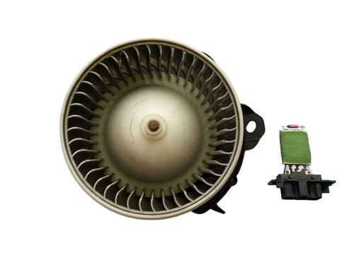 Used Heater blower motor FIAT PUNTO (199_) 1.4 Bifuel (78 hp) 30639733