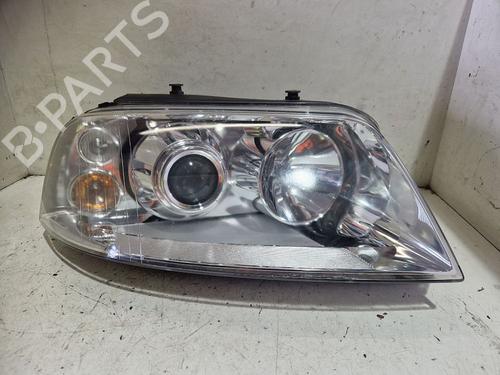 Used Right headlight SEAT ALHAMBRA (7V8, 7V9) 2.0 TDI (140 hp) 31966227