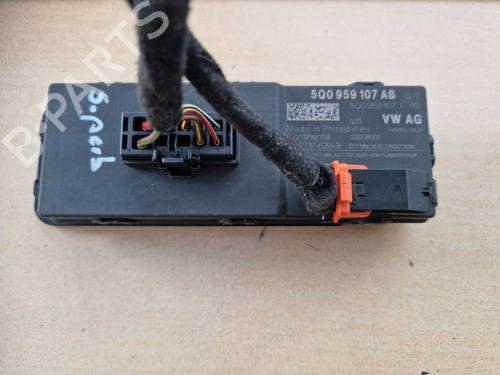 Used Control unit Control unit SKODA SUPERB III Estate (3V5) 2.0 TDI (150 hp) 32670022 32670022