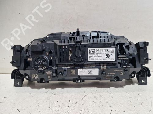 Instrument cluster SKODA SUPERB III Estate (3V5) 2.0 TDI | BP32330036C47