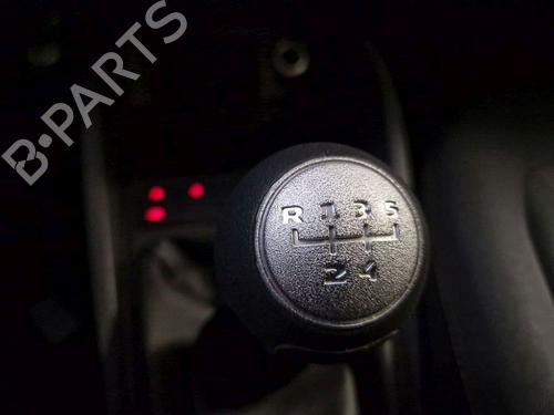 Used Gear lever Gear lever OPEL CORSA E (X15) 1.2 (08, 68) (69 hp) 33051177 33051177