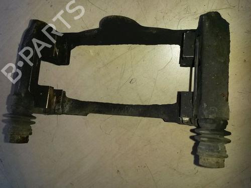 Support BMW 1 (E87) 118 d | BP15704145C155 
