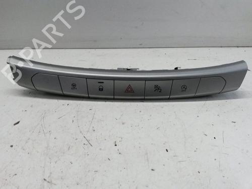 Used Warning switch FIAT TIPO Estate (356_, 357_) 1.4 (356WXA1B) (95 hp) 27662701