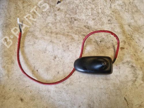 Base antenna Base antenna TOYOTA YARIS (_P13_) 1.5 Hybrid (NHP130_) (101 hp) 36001939 36001939