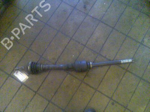 Drivaksel fortil Højre CITROËN XSARA Break (N2) 1.9 TD (90 hp) 16818195