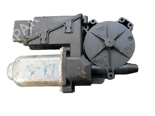 Used Left front window motor RENAULT LAGUNA II Grandtour (KG0/1_) 1.9 dCi (KG0G) (120 hp) 15706065