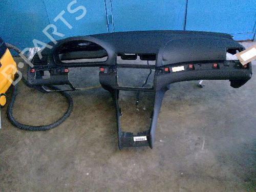 Dashboard BMW 3 (E46) 325 i (192 hp) 16211879