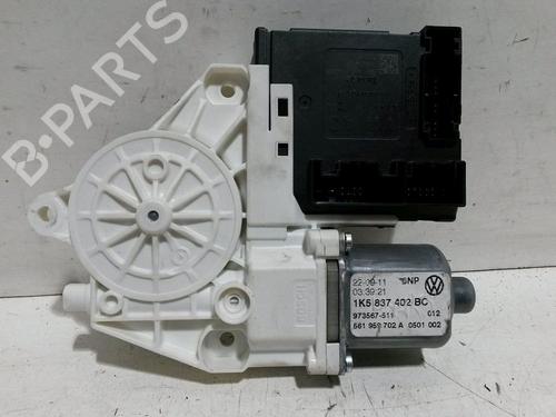 Rudehejsemotor forskærm højre VW GOLF VI Variant (AJ5) 1.6 TDI (105 hp) 30280194