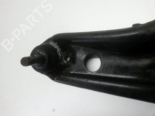 Right front suspension arm TOYOTA YARIS (_P9_) 1.0 VVT-i (KSP90_, KSP90R) | BP15709960M13 