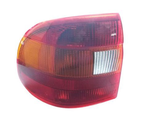 Used Left taillight OPEL ASTRA F Hatchback (T92) 1.4 i (F08, M08, F68, M68) (60 hp) 15709817
