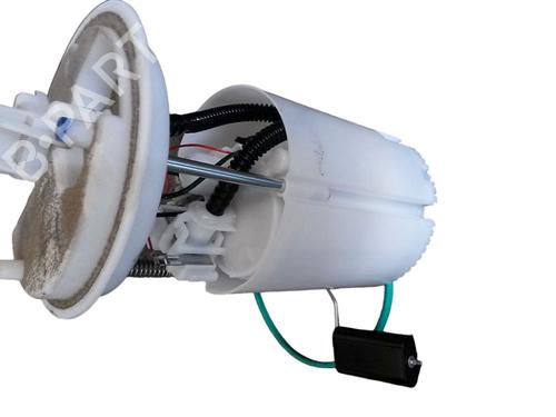 Used Fuel pump FIAT PUNTO (199_) 1.4 Bifuel (78 hp) 30639726