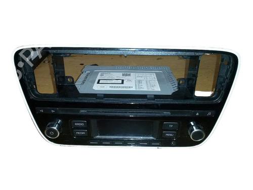 Used Radio VW UP! (121, 122, BL1, BL2, BL3, 123) 1.0 (60 hp) 15706350